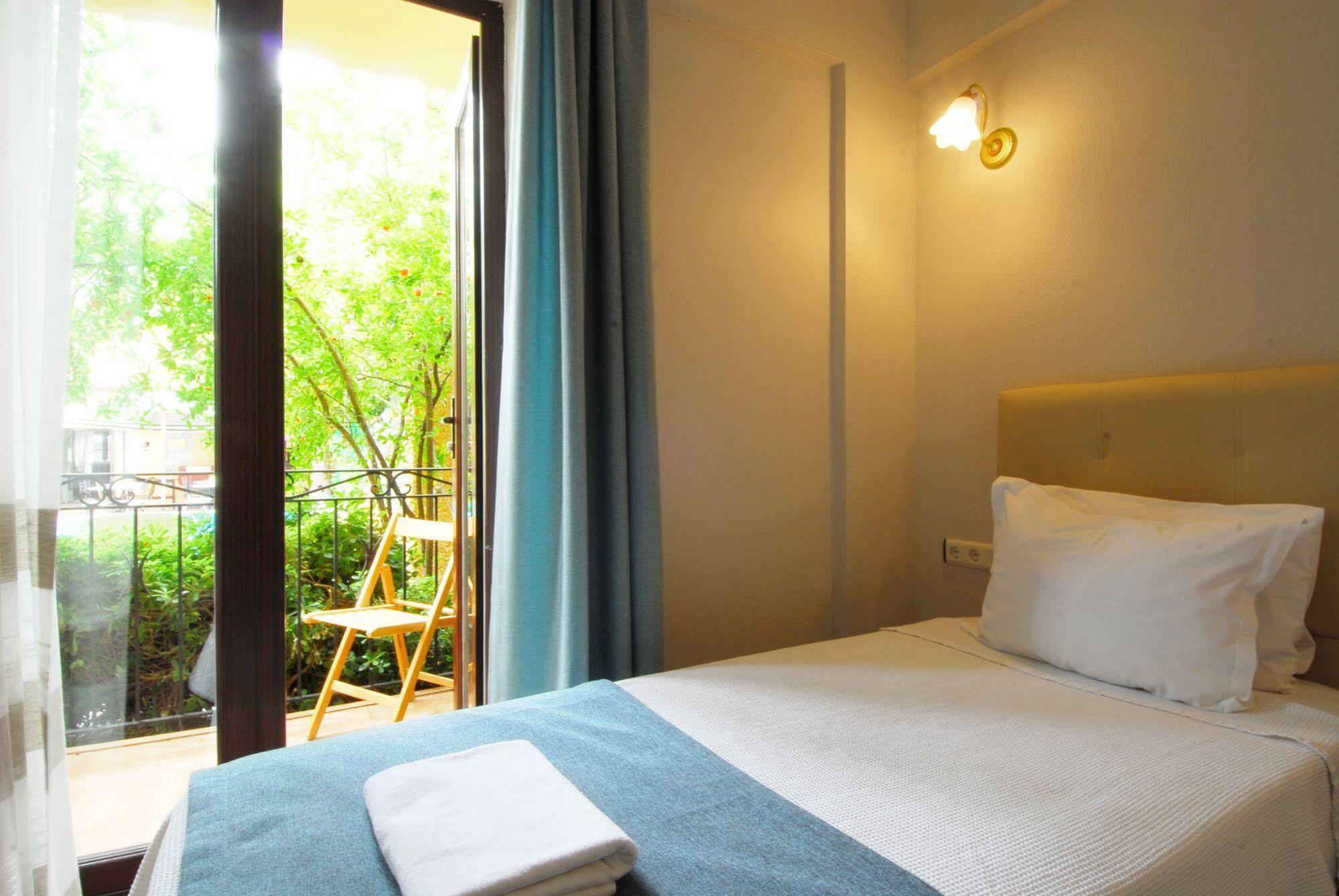 Villa Danlin Hotel Гёчек Экстерьер фото
